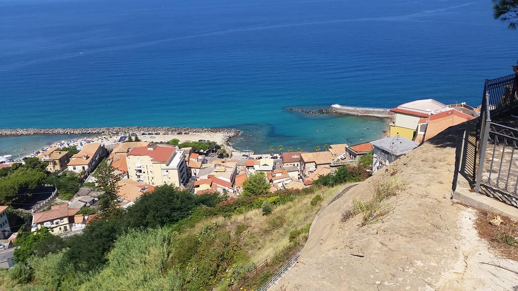 Le Ville Di Porto Ada Pizzo  Dış mekan fotoğraf